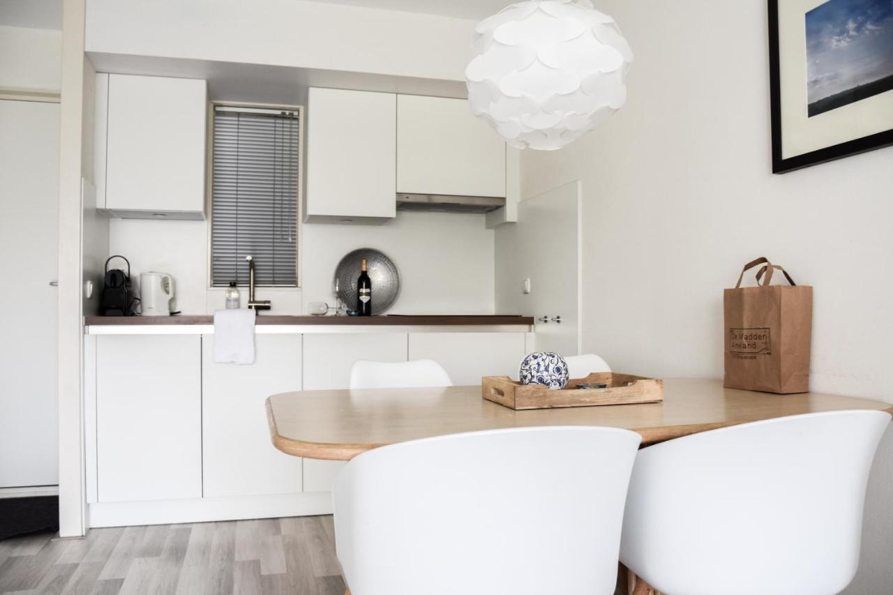 Wyn 72 Apartment Холум Екстериор снимка