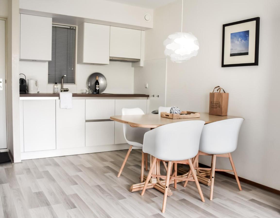 Wyn 72 Apartment Холум Екстериор снимка